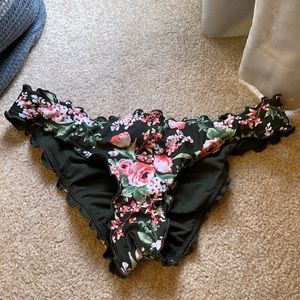 Floral scrunch bikini bottom